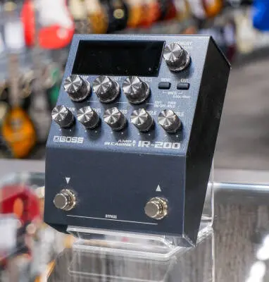 BOSS - IR-200 Amp and Cabinet Simulator